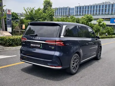 Roewe iMAX8 New Energy