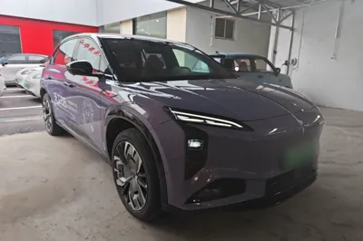 Hongqi Tiangong 08