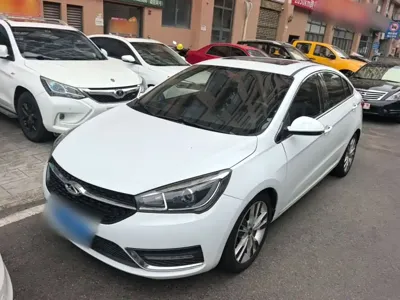 Chery Arrizo 5