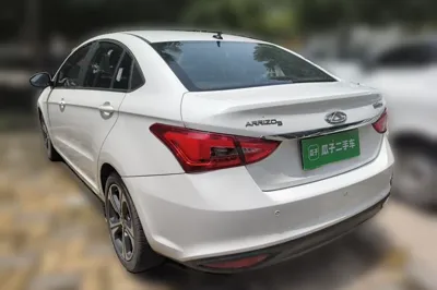 Chery Arrizo 5