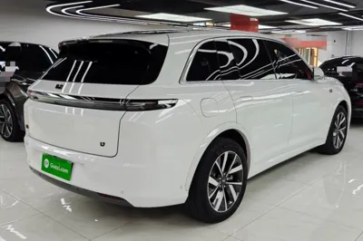 Li Auto L7
