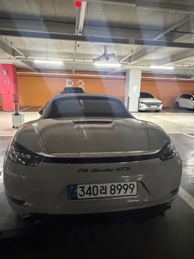 Porsche 718
