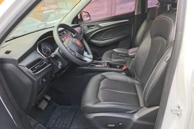 Roewe RX3