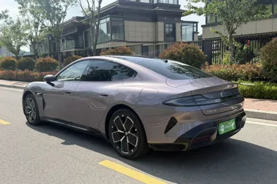 Xiaomi Auto SU7