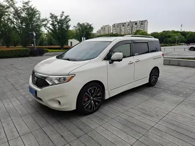 Nissan Quest