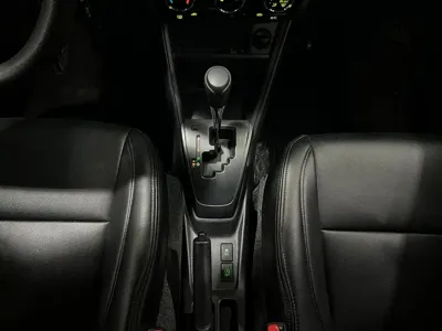 Toyota Yaris L