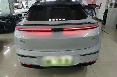 Zeekr 007GT