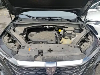 Roewe RX5