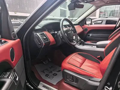 Land Rover Sport