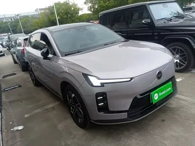 Volvo 沃尔沃XC70插电式混动