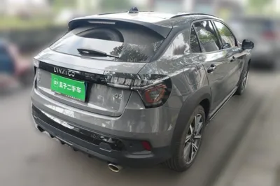 Lynk & Co 02