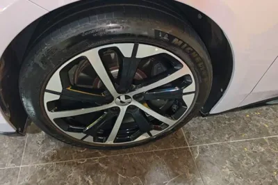 Nio ET5
