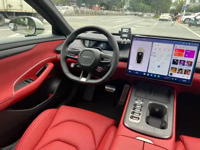 Xiaomi SU7