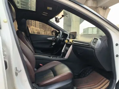 Mazda CX-4