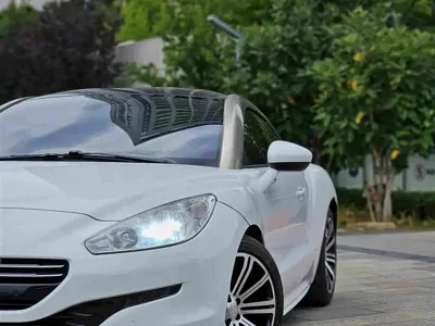 Peugeot RCZ