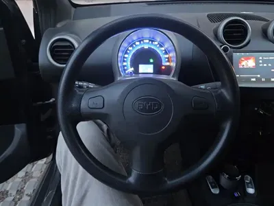 BYD F0