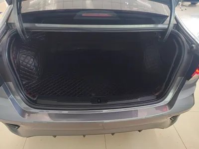 Roewe i5