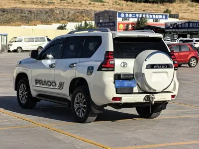 Toyota Prado (Import)