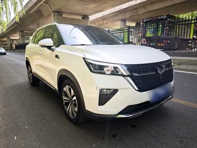 Wuling Asta