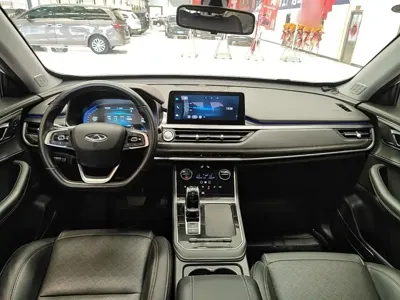 Chery Tiggo 8