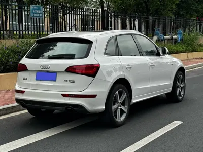 Audi Q5 (Import)