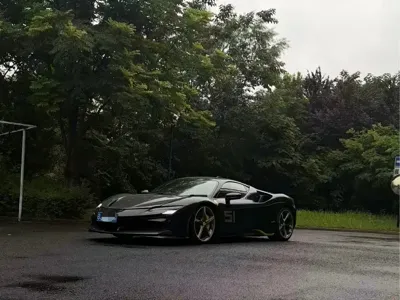 Ferrari SF90
