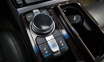 Genesis EQ900