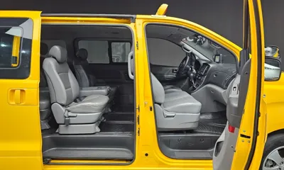 Hyundai Starex