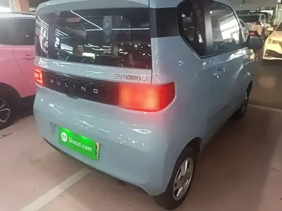 Wuling MINIEV