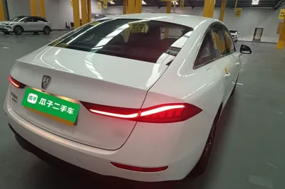 Roewe D7