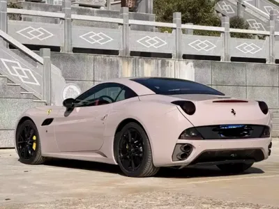 Ferrari California T