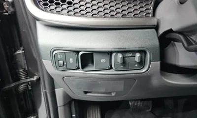 Kia Tasman