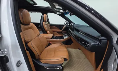 Lincoln Aviator