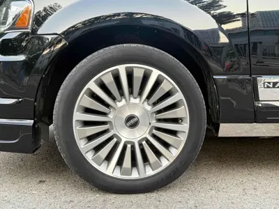 Lincoln Navigator