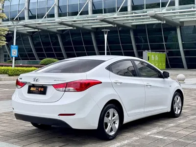Hyundai Elantra Langdong