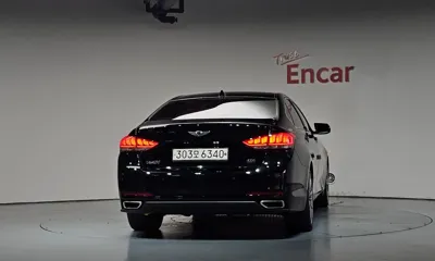 Hyundai Genesis