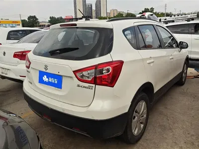 Suzuki S-Cross