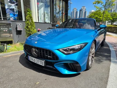 Mercedes-Benz SL-Class
