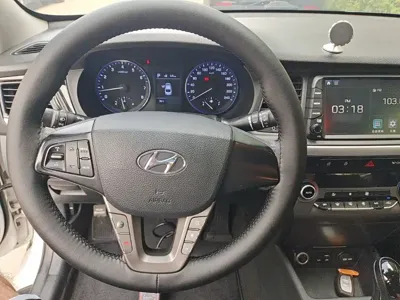 Hyundai Mistra