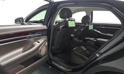 Genesis EQ900