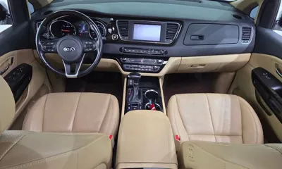 Kia Canival