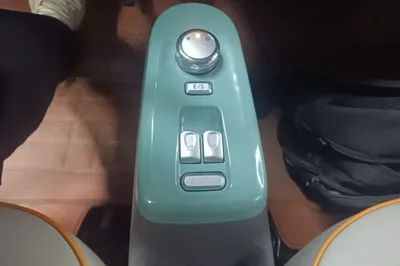 CHANGAN NEVO Lumin