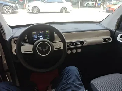 Wuling MINIEV