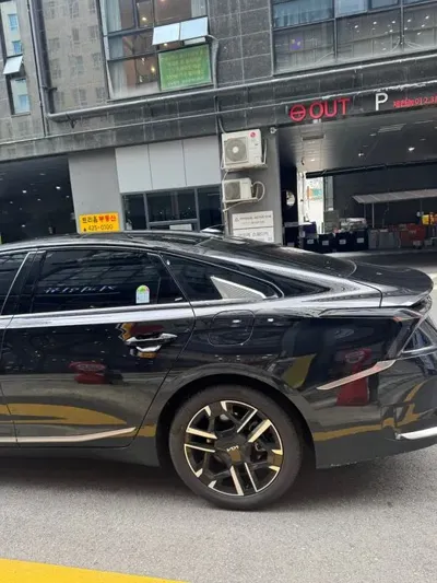 Kia K8