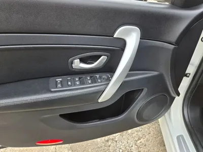 Renault-KoreaSamsung SM5