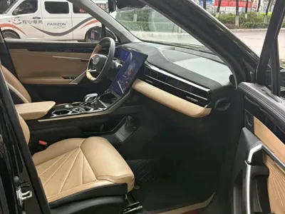 Geely Boyue L