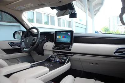 Lincoln Navigator