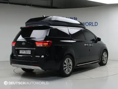 Kia Canival