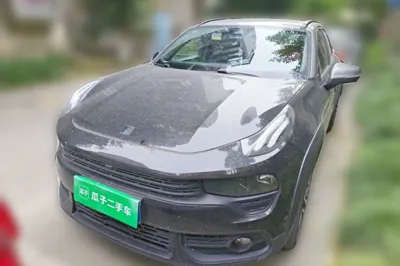 Lynk & Co 02