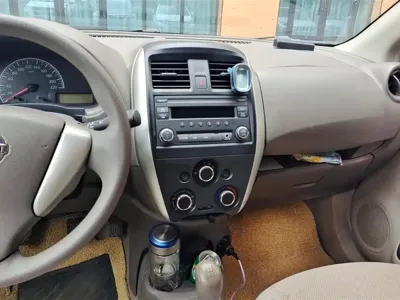 Nissan Sunny
